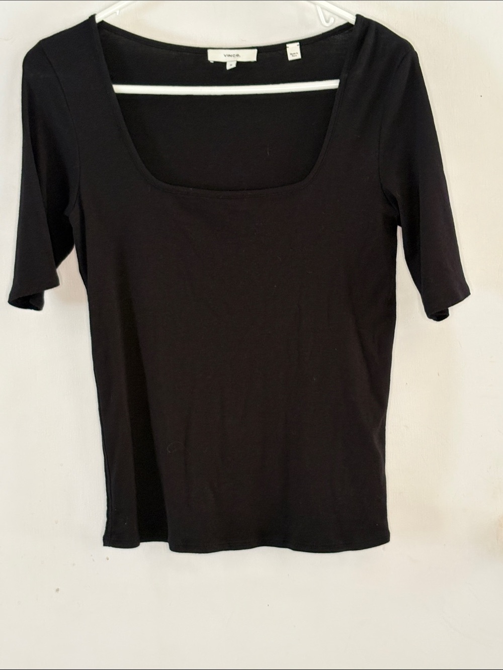 Vince black short sleeve t-shirt wide scoop neckline Size Medium